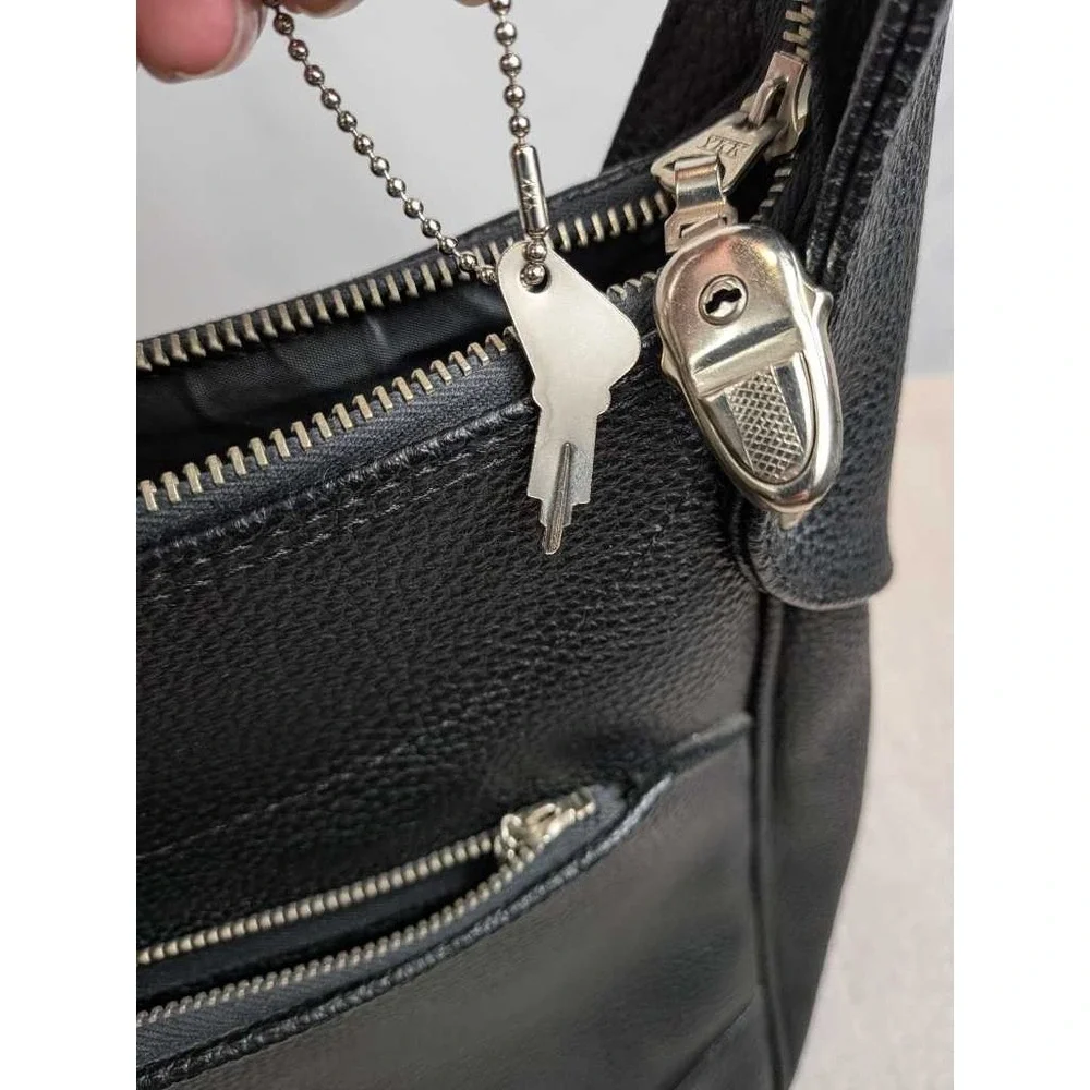Samsonite Saturn Black Leather‎ Hobo Shoulder Bag Medium